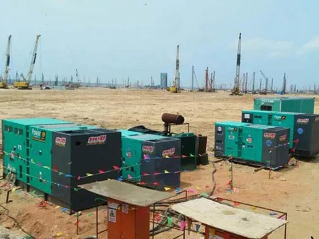 南京柴油发电机组干式空气滤清器的维护成本高吗？