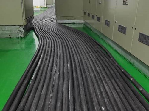 南京如何根据理论计算公式计算温度对特定电压测量结果的影响？