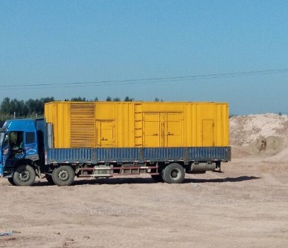 南京海拔3000m以上地区的变压器外绝缘距离应如何确定？